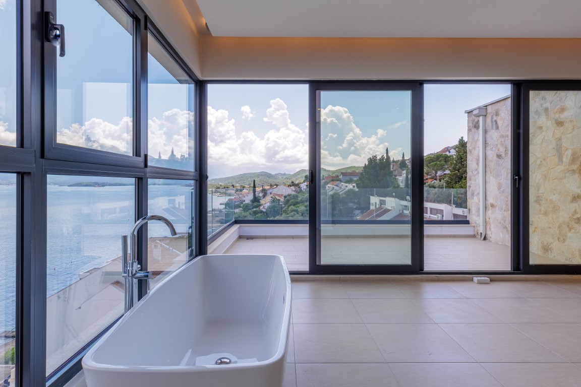 Image of Villa - 2 Bedrooms for Sale in Tivat-Krasici-Montenegro, Image 2